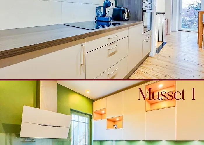 Deux Hebergements A Proximite Pour Un Groupe De 12 Personnes